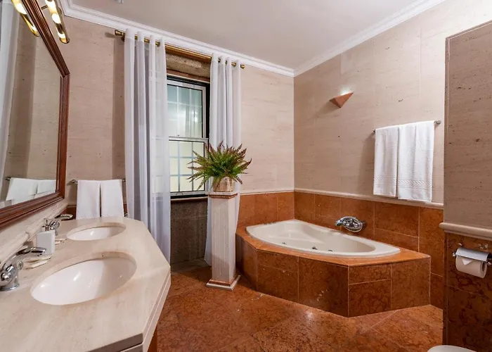 Casa De Sao Sebastiao De *